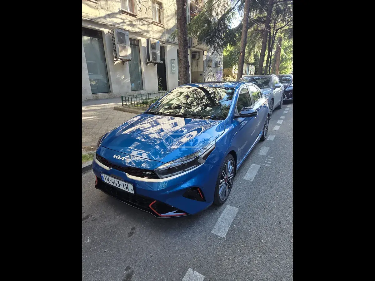 Kia Forte 2023 — photo 2