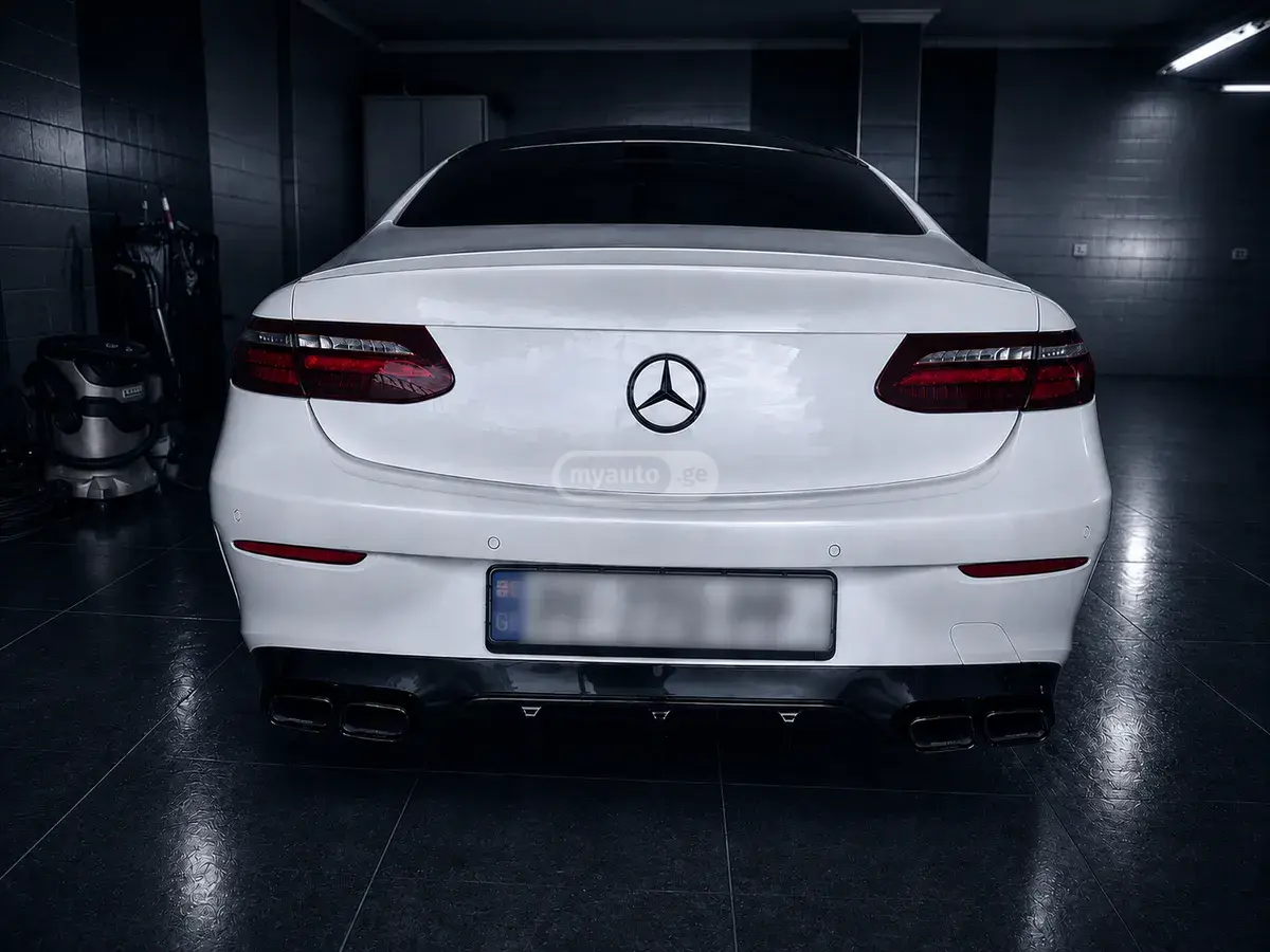 Mercedes-Benz E 400 2017 — photo 2