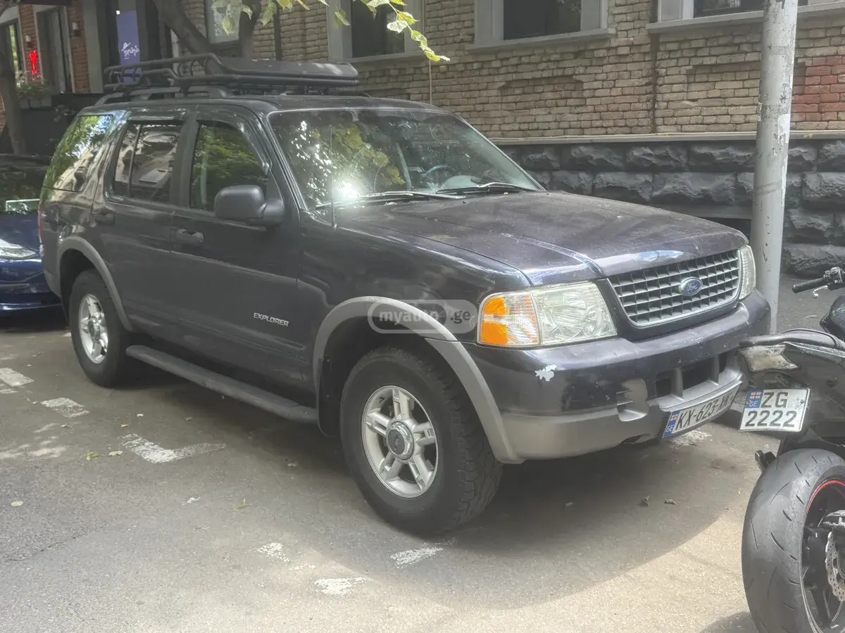 Ford Explorer