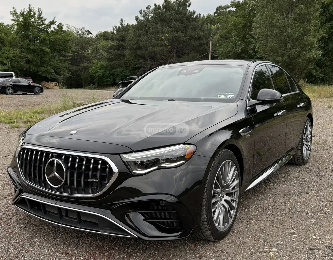 Mercedes-Benz E53 AMG 2025 — photo 2