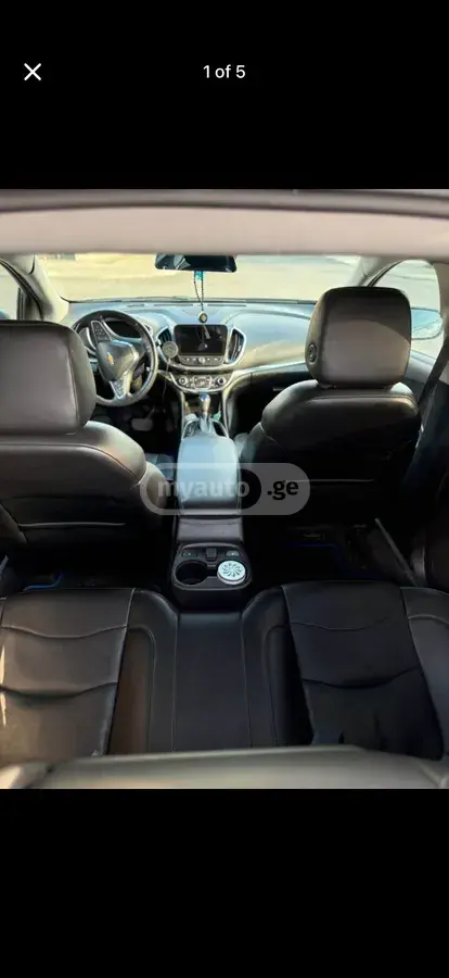 Chevrolet Volt 2017 — photo 2
