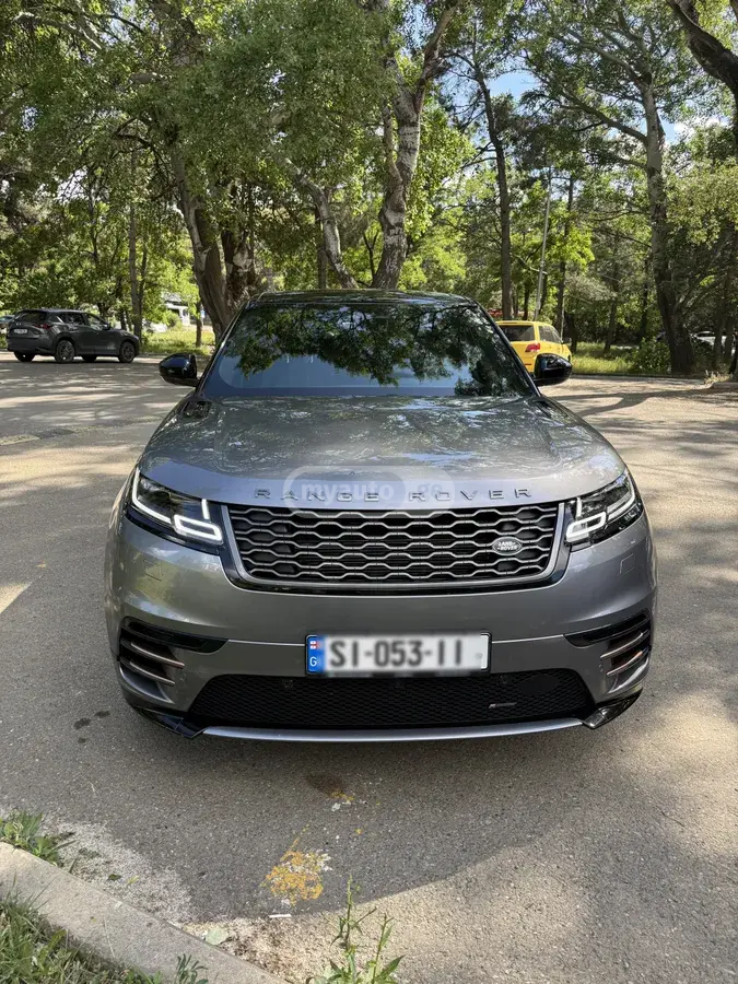 Land Rover Range Rover Velar 2022 — photo 2
