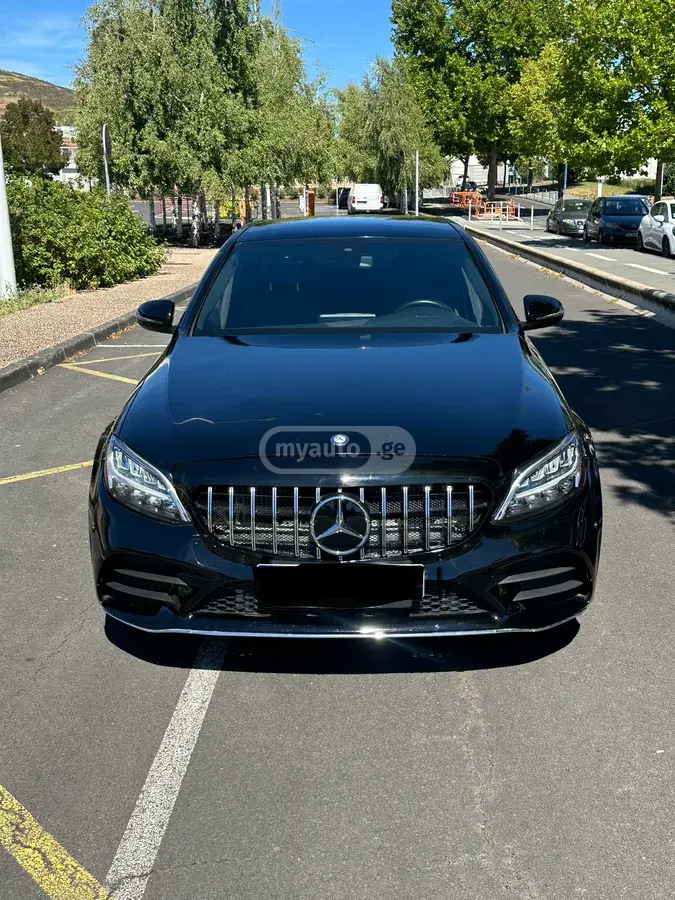 Mercedes-Benz C 300