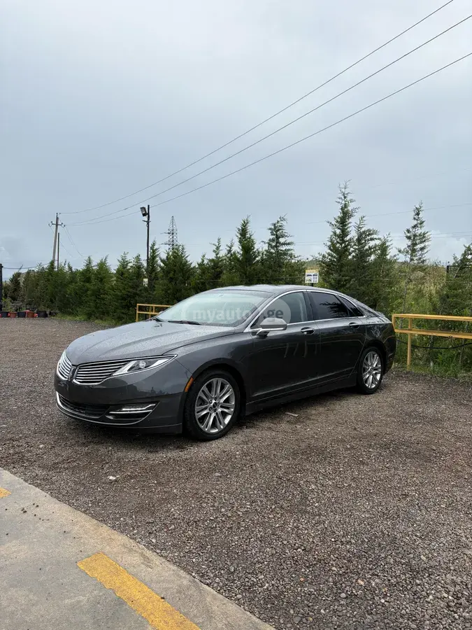 Lincoln MKZ 2015 — photo 2