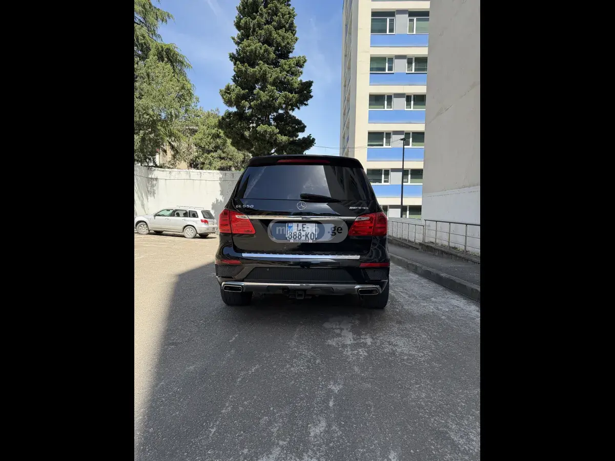 Mercedes-Benz GL 550 2014 — photo 2