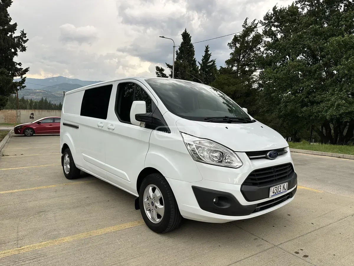 Ford Transit Custom 2017 — photo 2