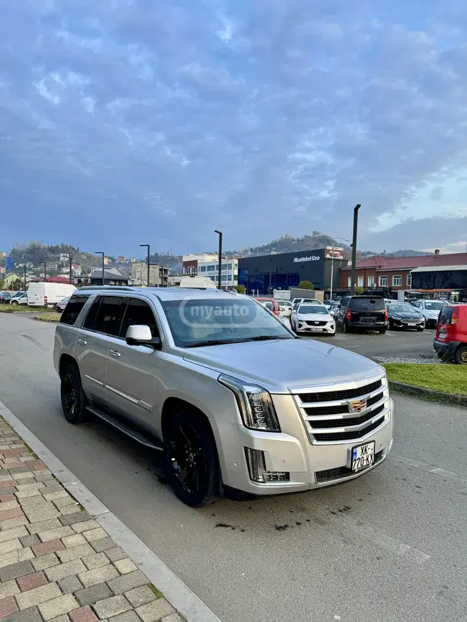 Cadillac Escalade 2016 — photo 2