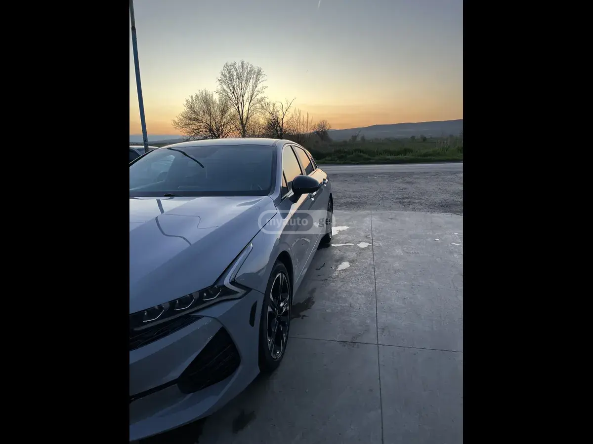 Kia K5 2023 — photo 2