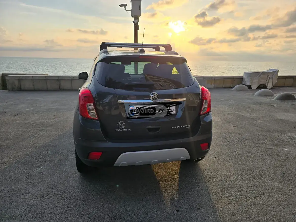 Buick Encore 2016 — photo 2