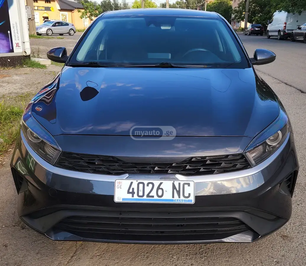 Kia Forte 2022 — photo 2