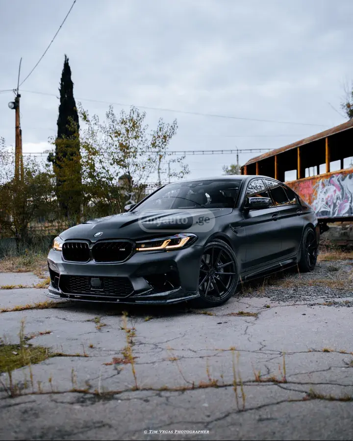 BMW M550 2019 — photo 2