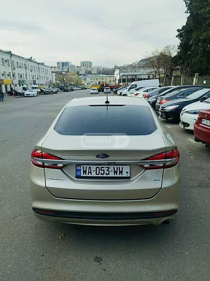 Ford Fusion 2016 — photo 2