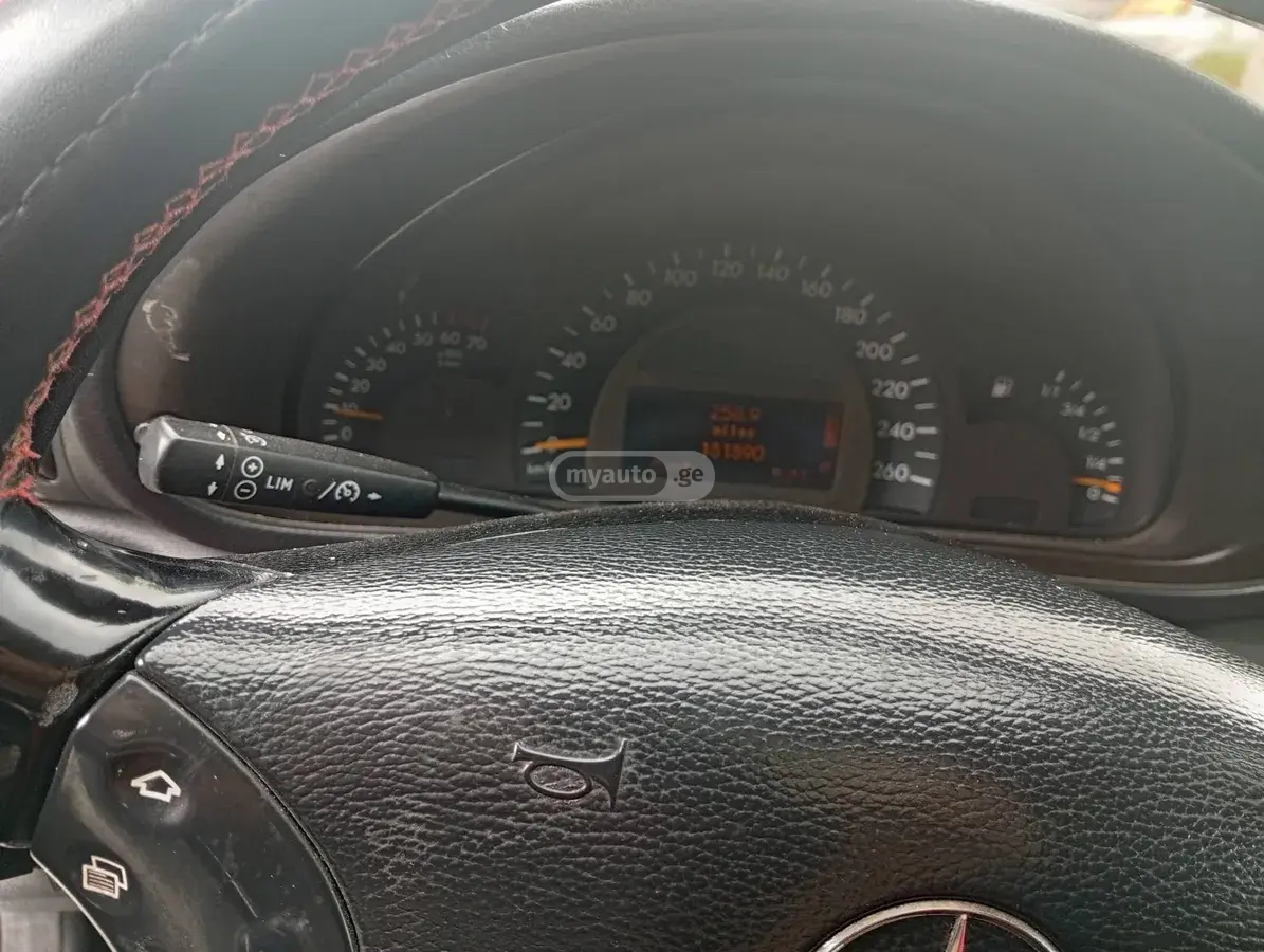 Mercedes-Benz C 200 2000 — photo 2