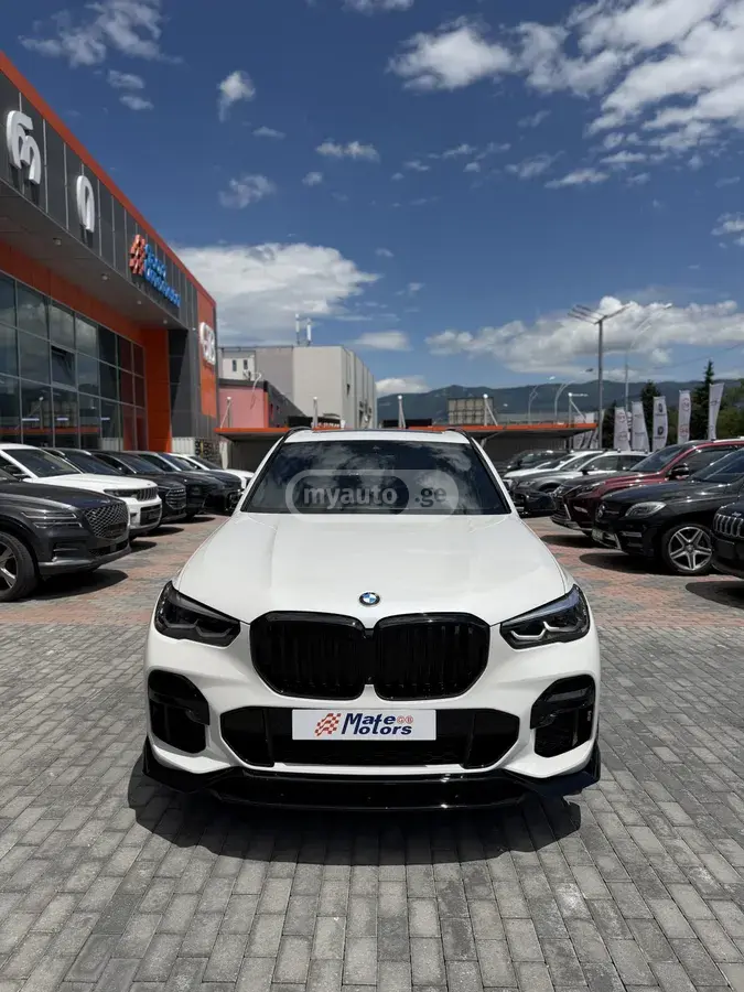 BMW X5 2022 — photo 2