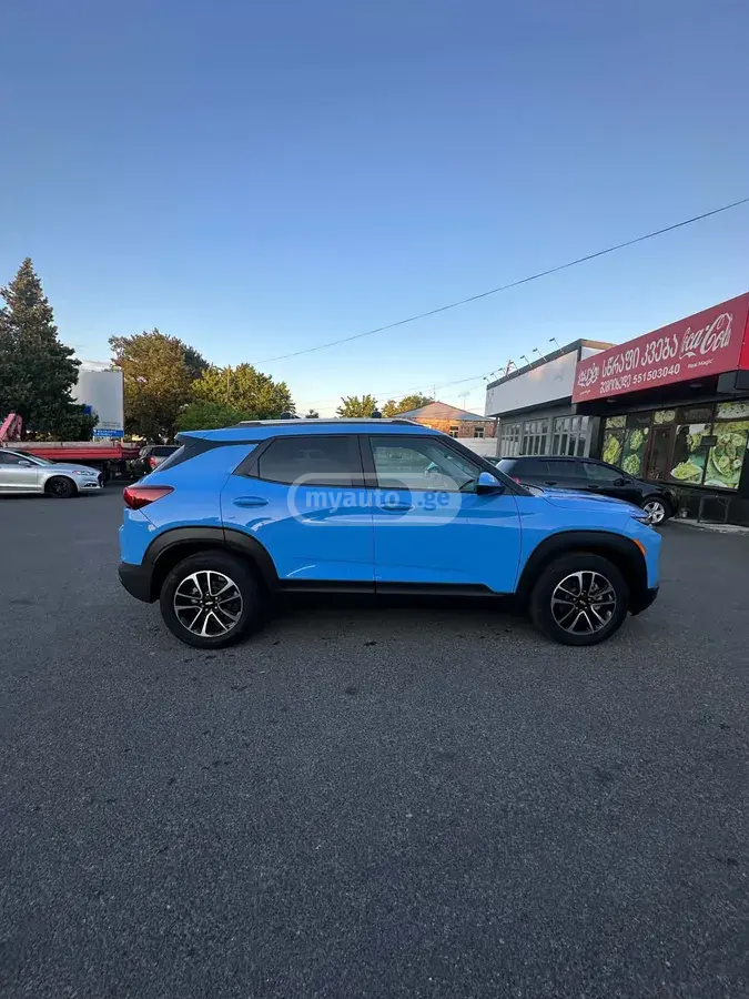 Chevrolet Trailblazer 2024 — photo 2