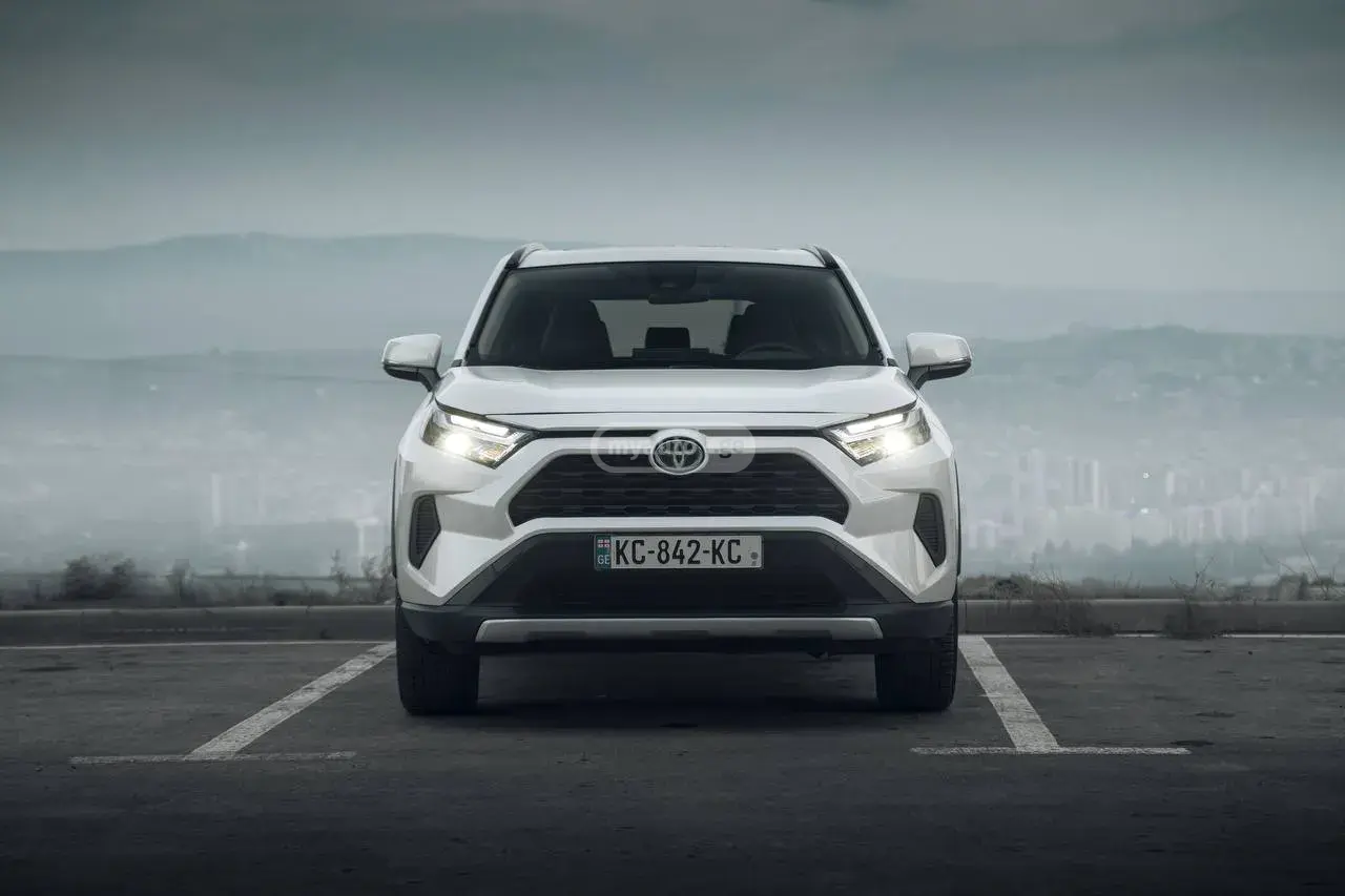 Toyota RAV4 2022 — photo 2