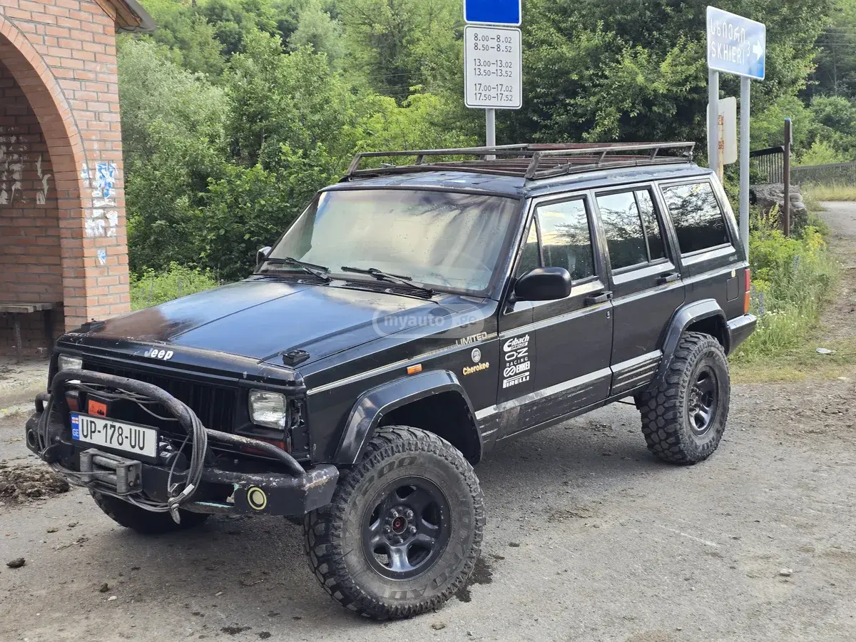 Jeep Cherokee