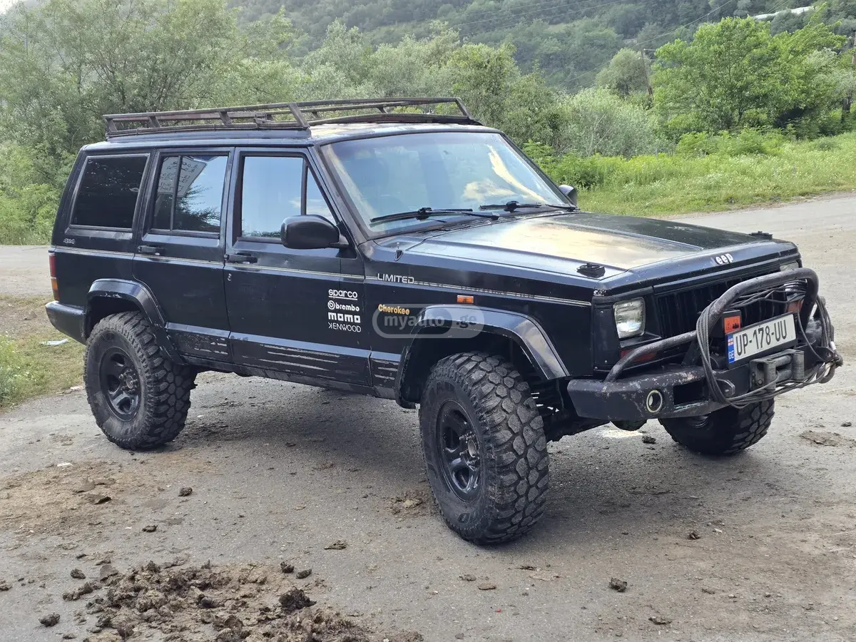 Jeep Cherokee 1996 — photo 2