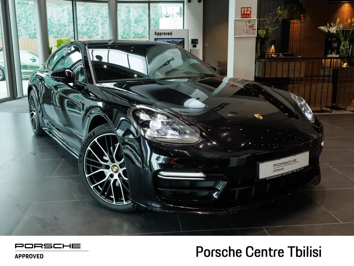 Porsche Panamera 2023 — photo 2