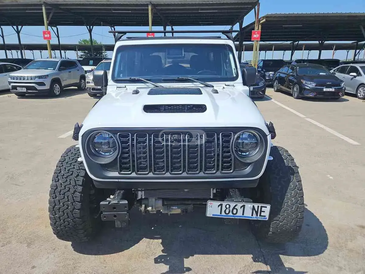 Jeep Wrangler 2022 — photo 2