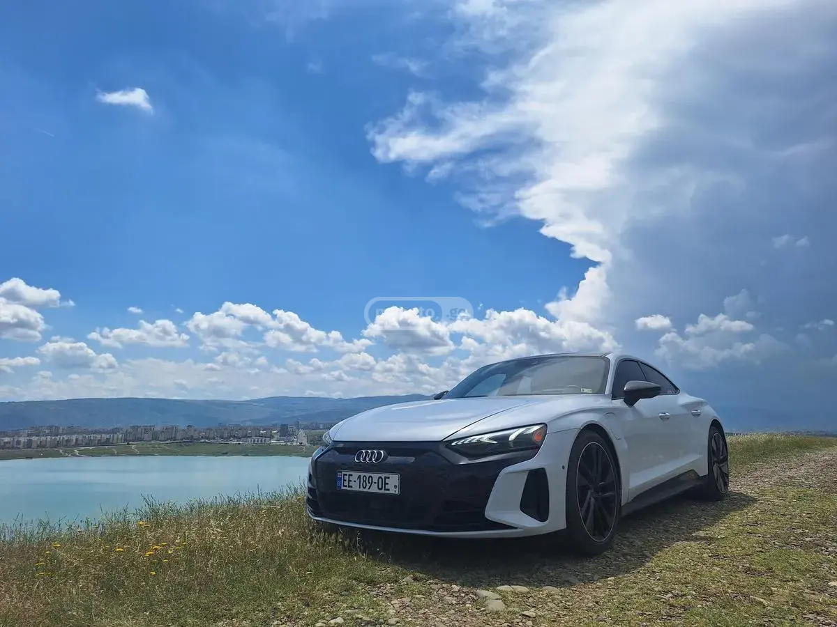 Audi RS e-tron GT