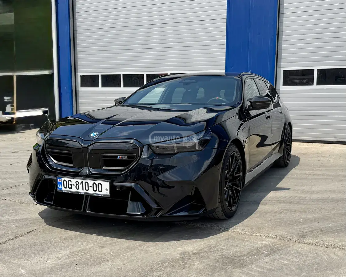 BMW M5