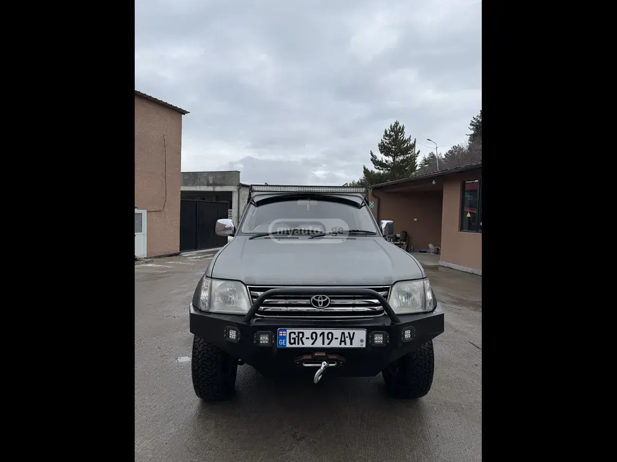 Toyota Land Cruiser Prado 2000 — photo 2