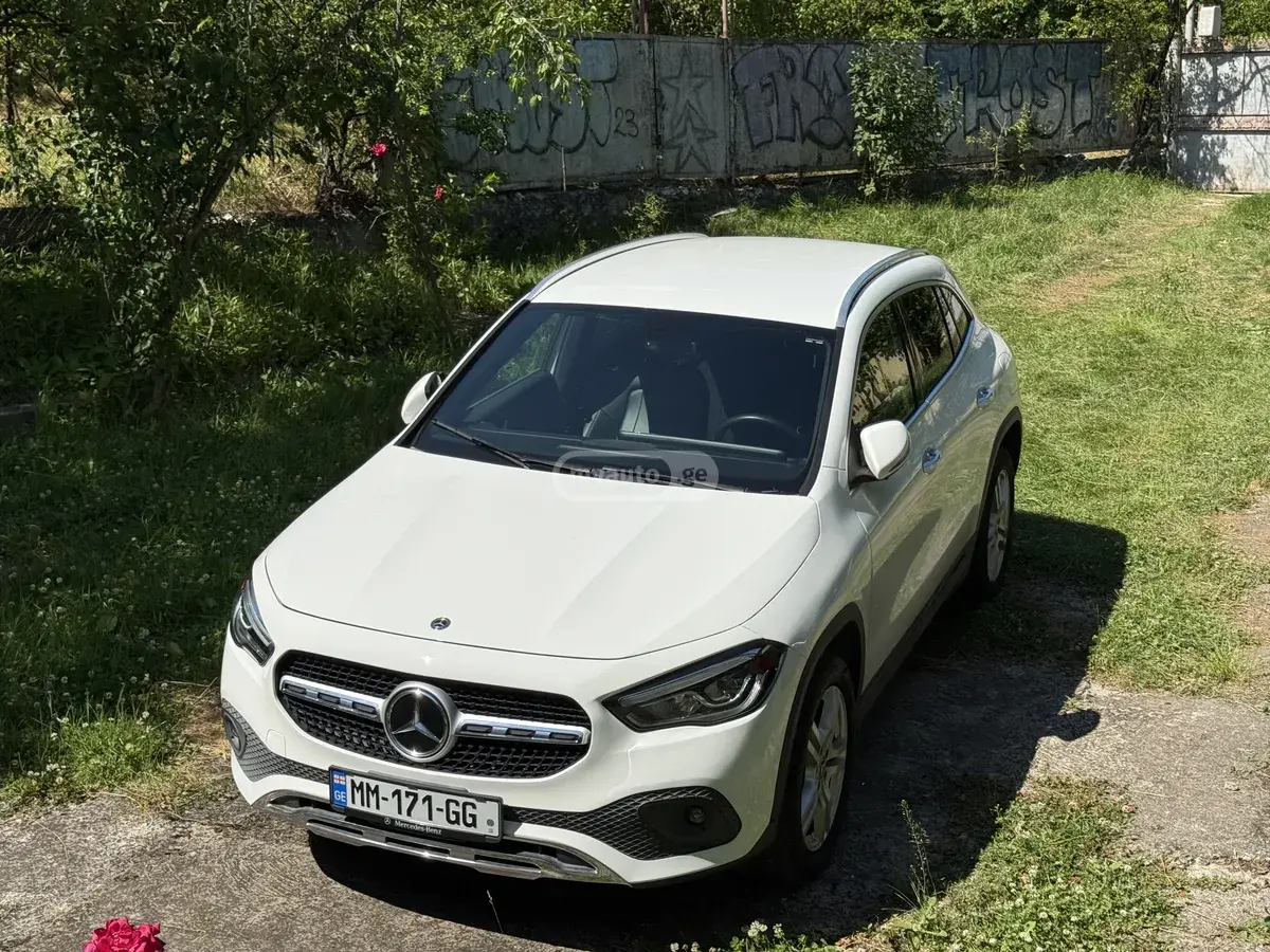 Mercedes-Benz GLA 250 2021 — photo 2