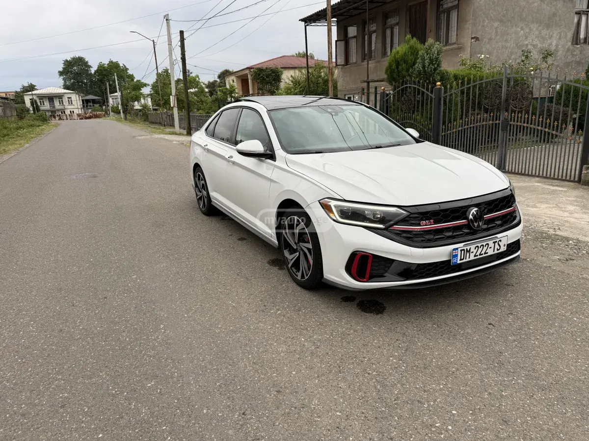 Volkswagen Jetta 2022 — photo 2