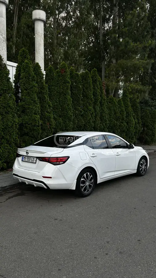 Nissan Sentra 2020 — photo 2