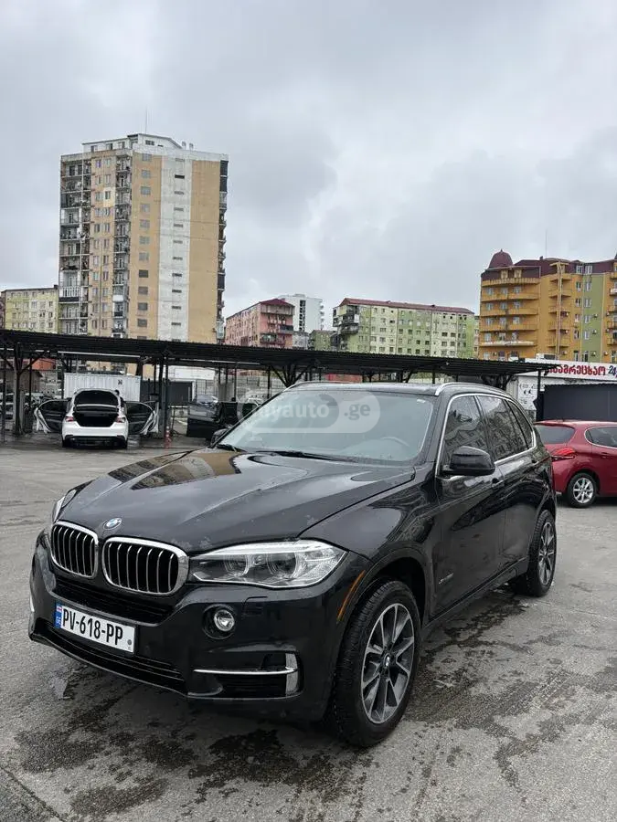 BMW X5 2015 — photo 2
