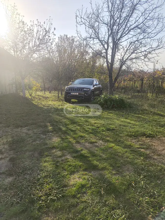 Jeep Grand Cherokee 2014 — photo 2