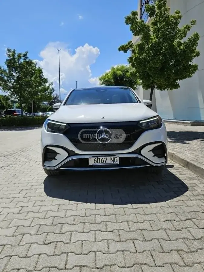 Mercedes-Benz EQE SUV 350
