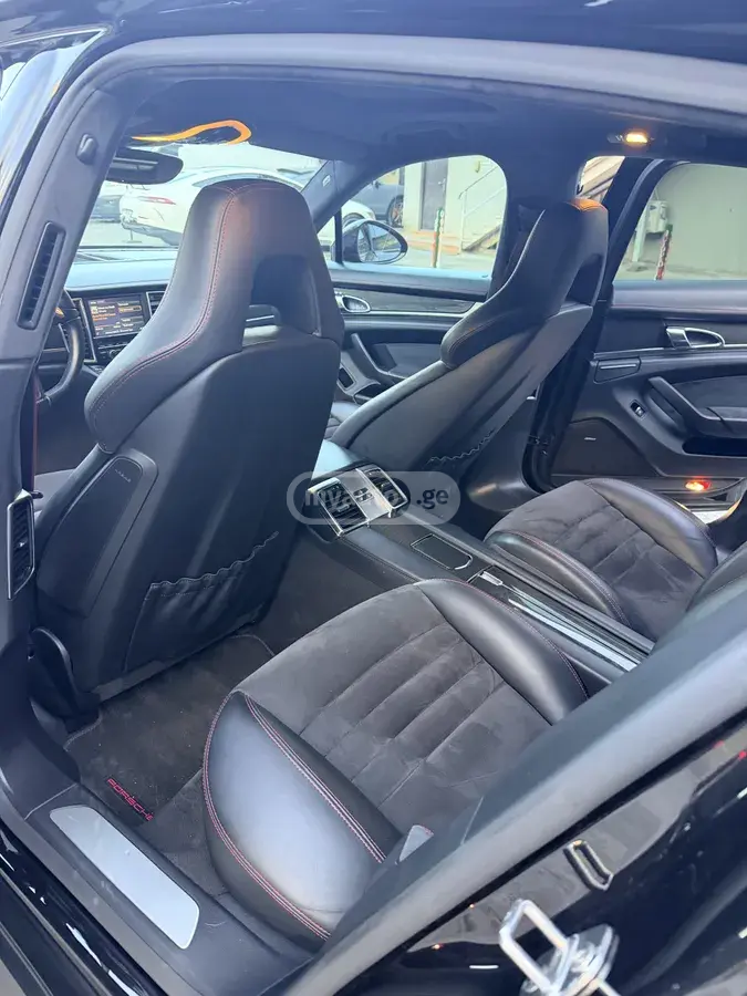 Porsche Panamera 2013 — photo 2