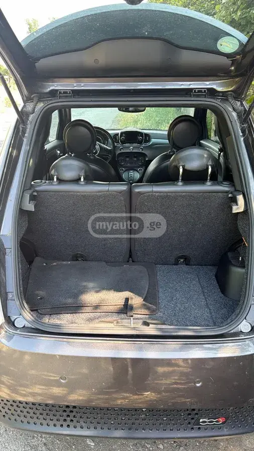 Fiat 500e 2018 — photo 2
