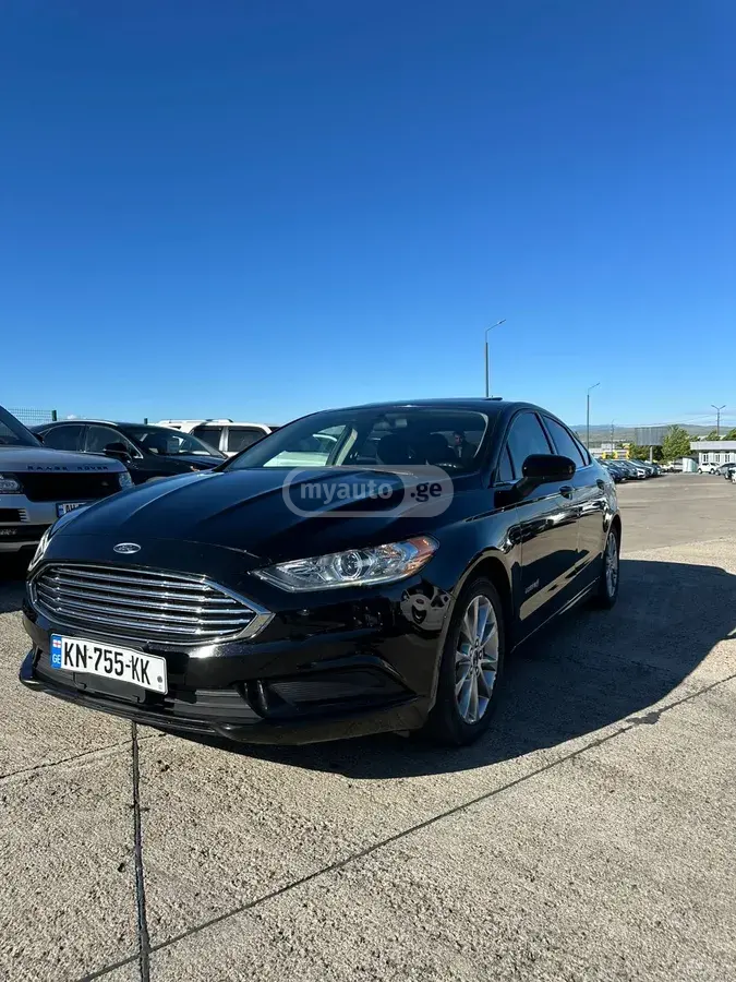 Ford Fusion 2017 — photo 2