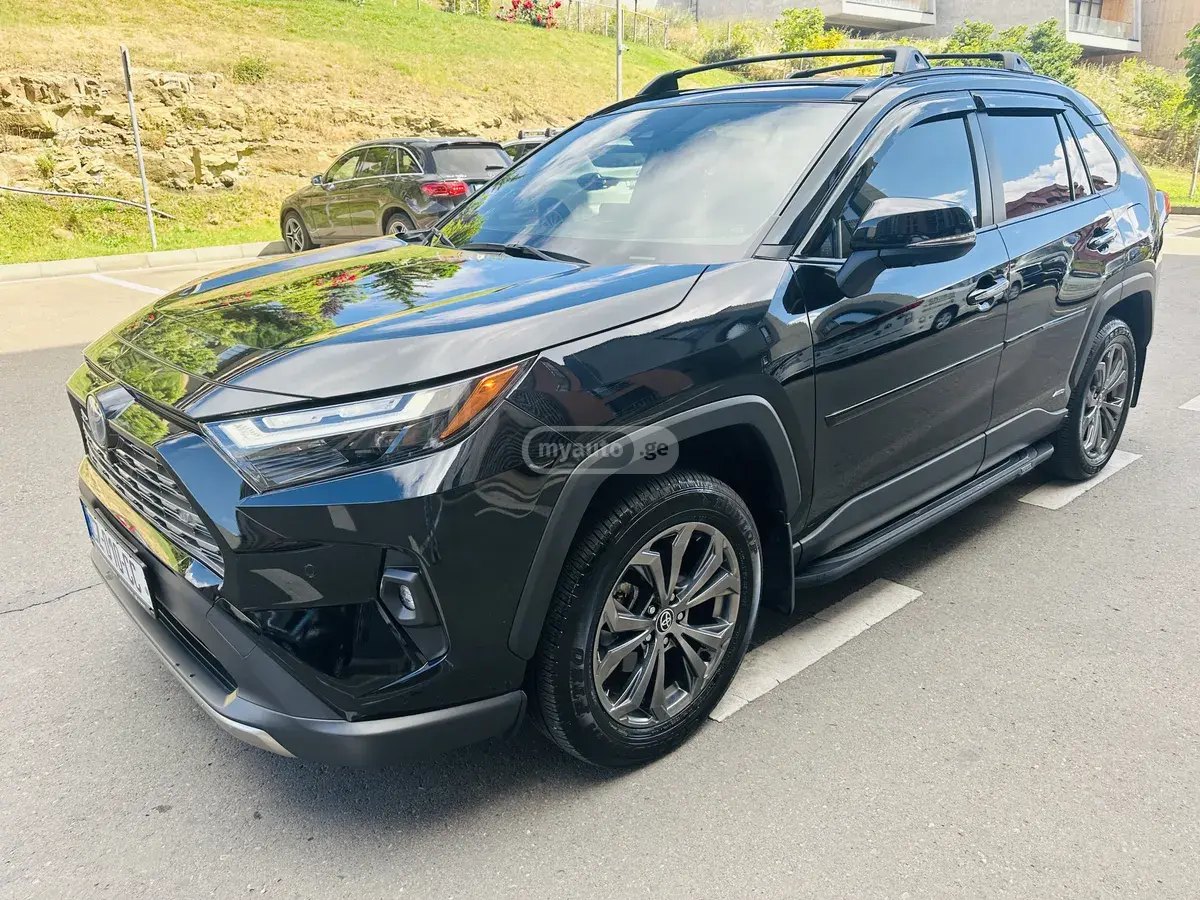 Toyota RAV4 2024 — photo 2