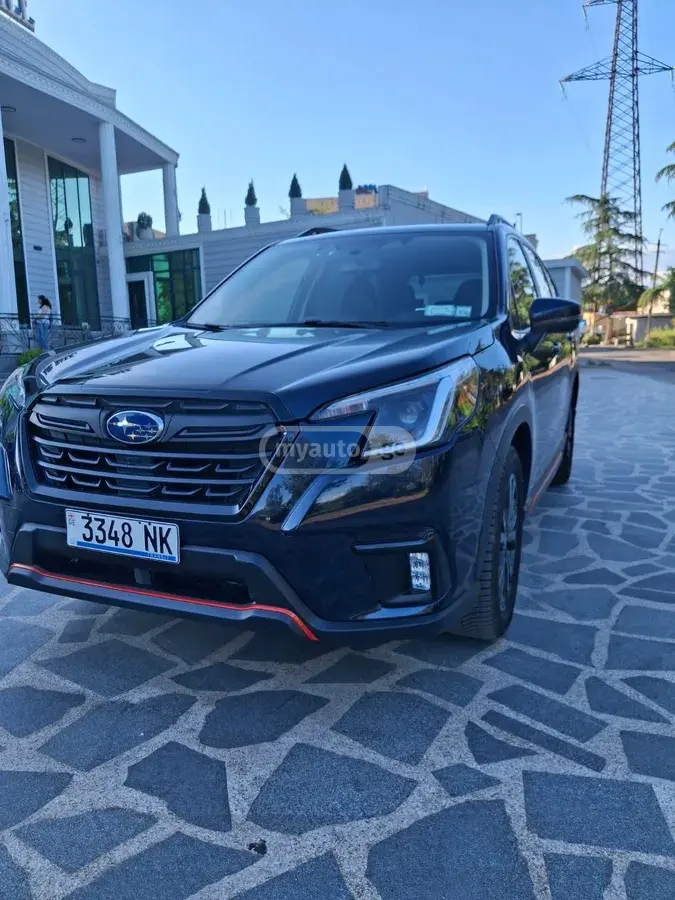 Subaru Forester 2022 — photo 2