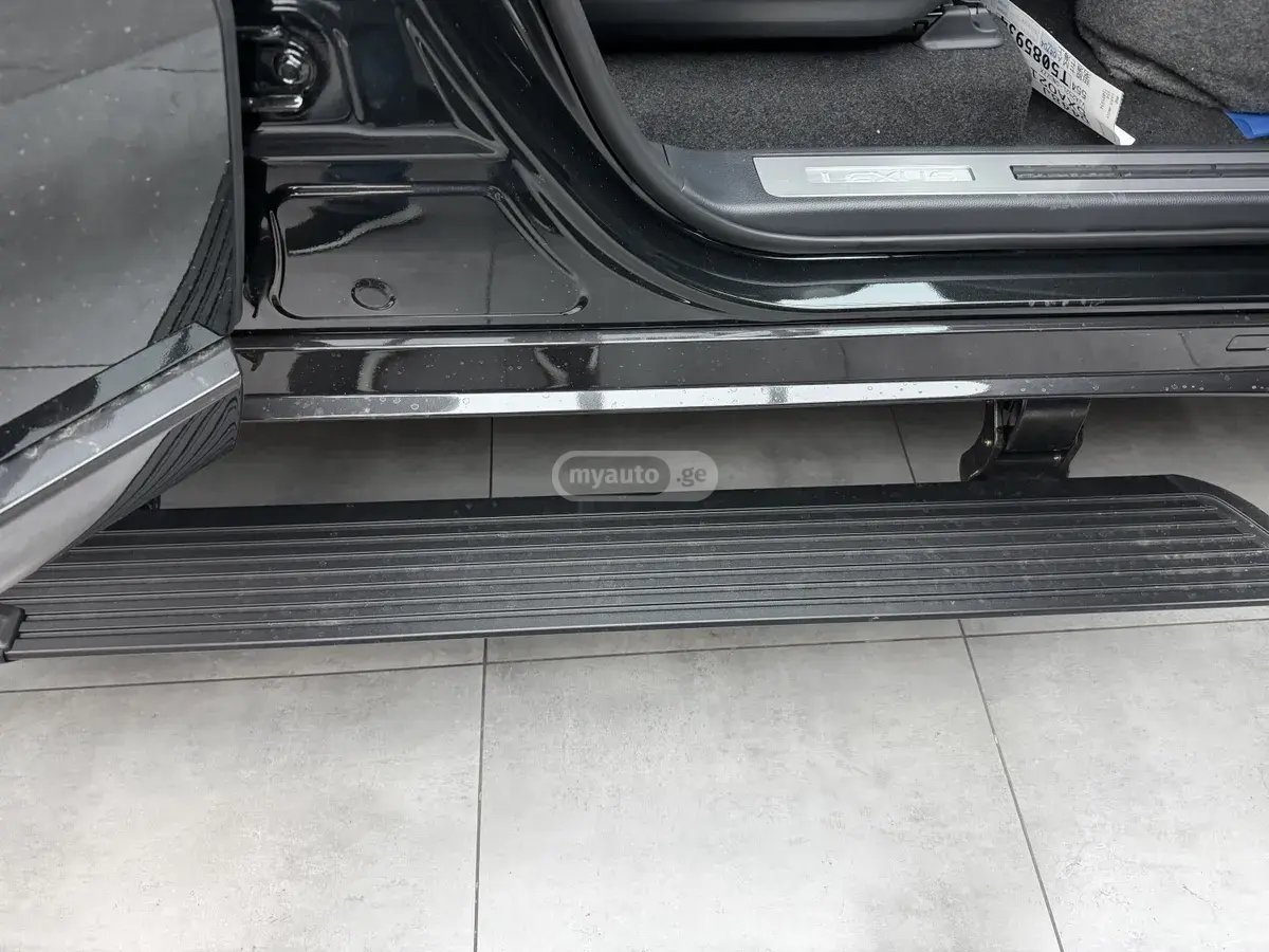 Lexus GX 550 2026 — photo 2