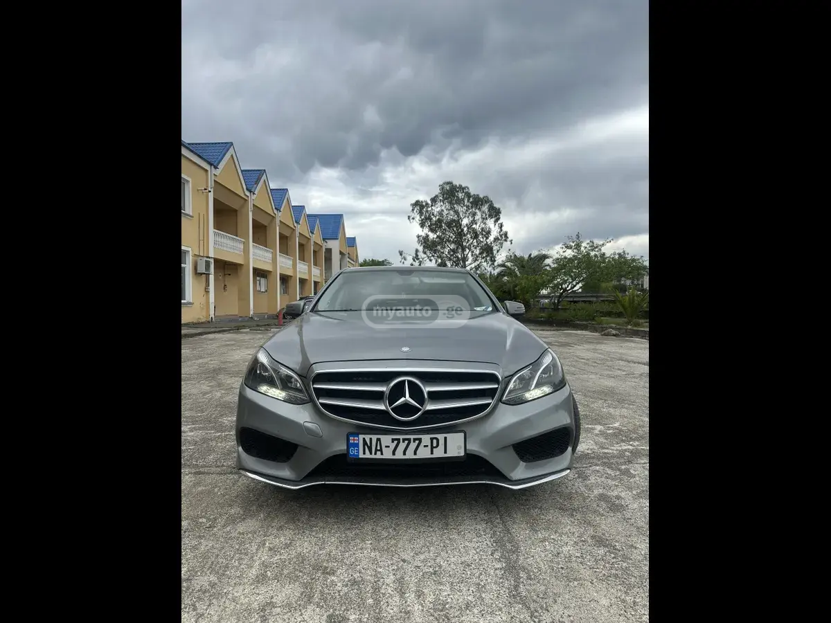 Mercedes-Benz E 400