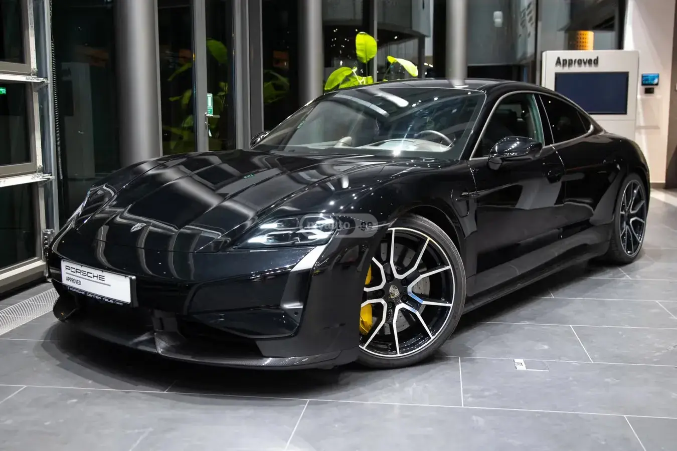 Porsche Taycan Turbo S