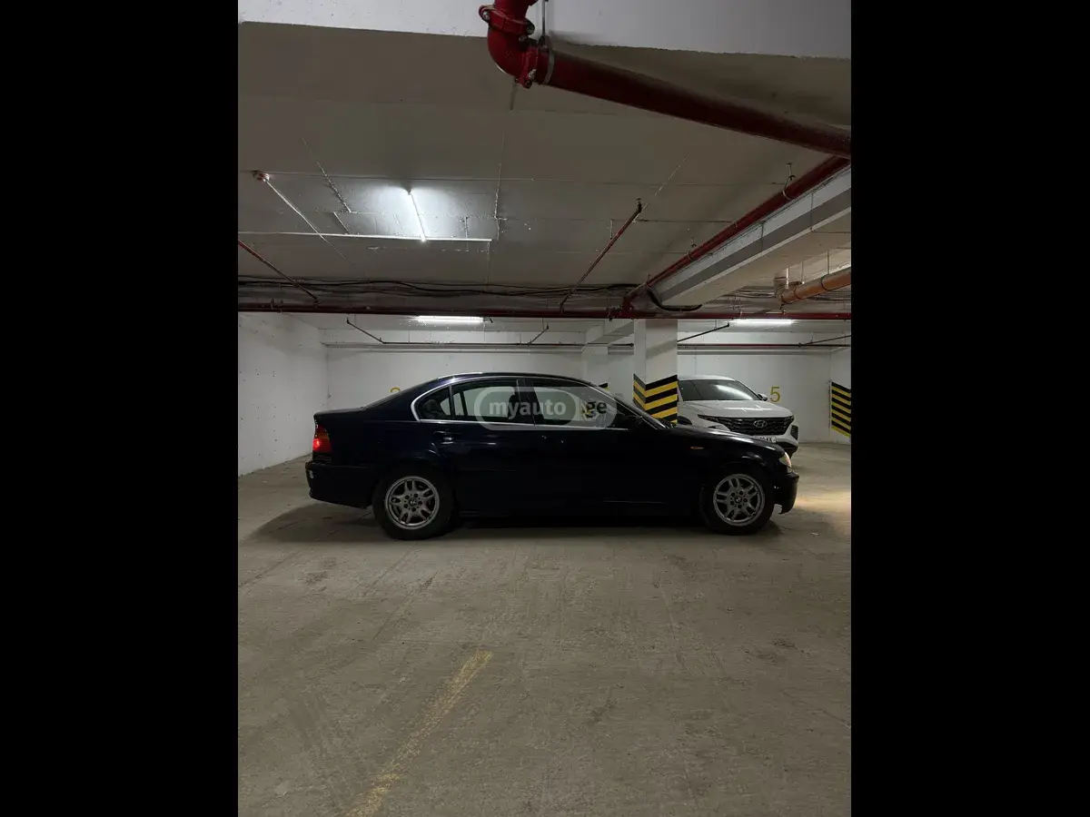 BMW 320 2002 — photo 2