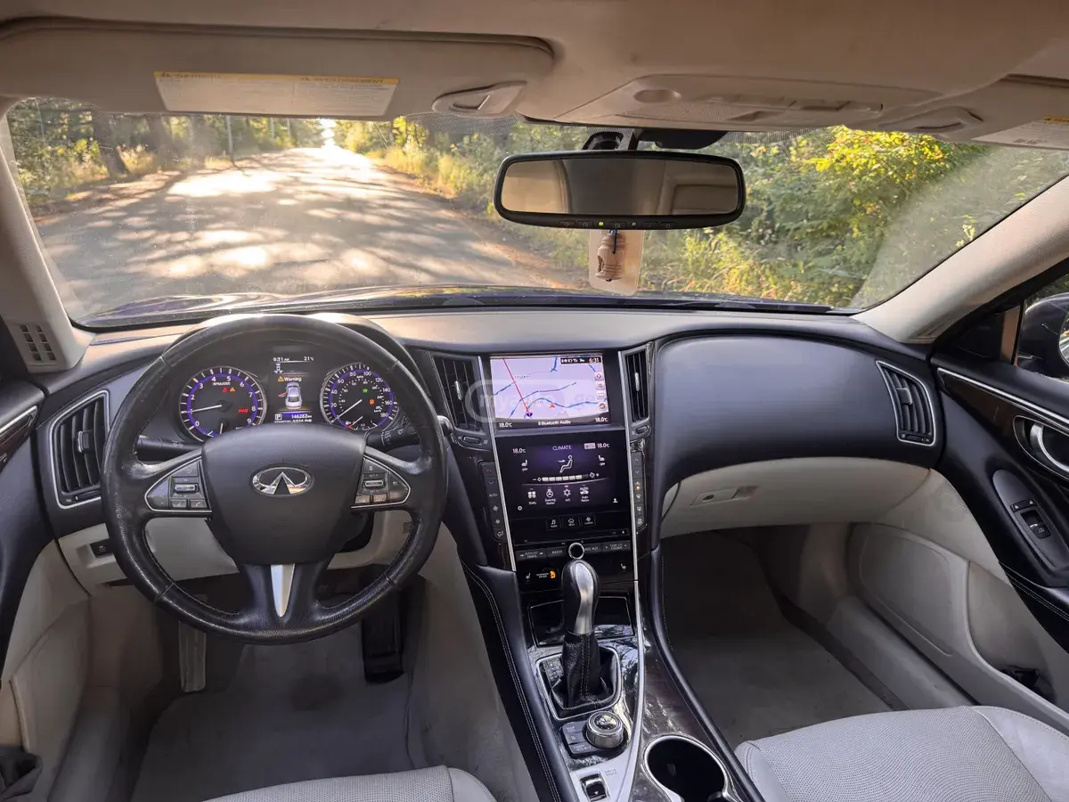 Infiniti Q50 2016 — photo 2