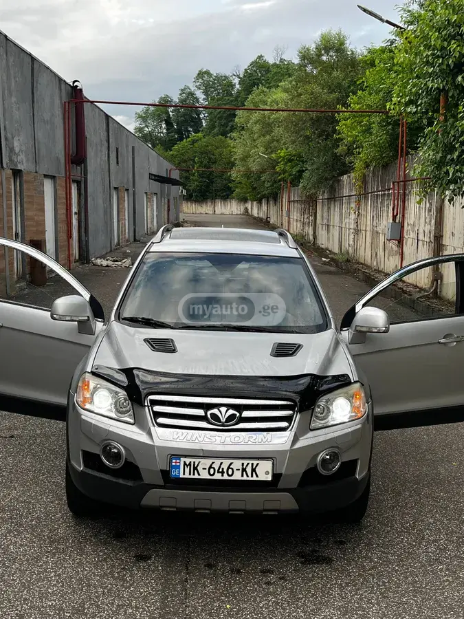 Chevrolet Captiva 2010 — photo 2