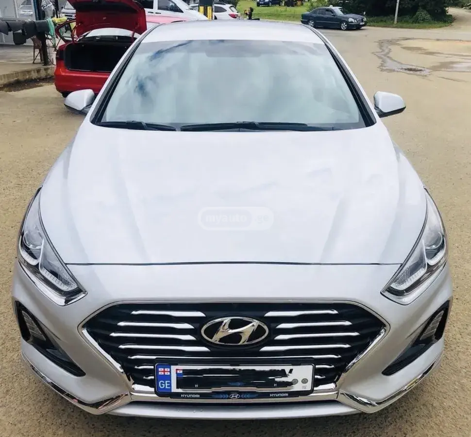 Hyundai Sonata