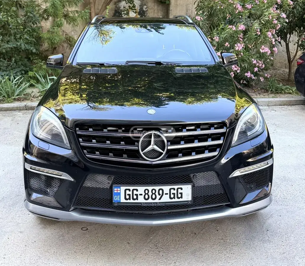 Mercedes-Benz ML 350 2013 — photo 2