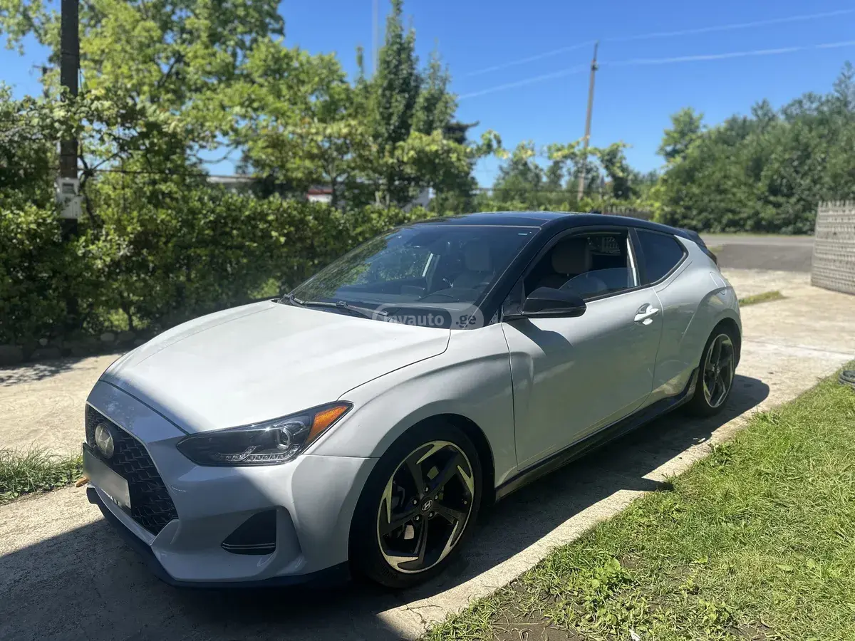 Hyundai Veloster