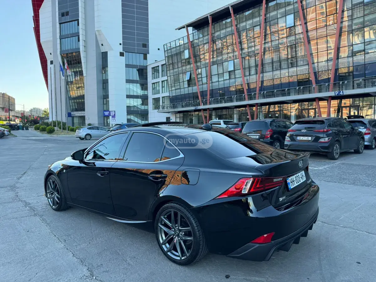 Lexus IS 250 2015 — photo 2