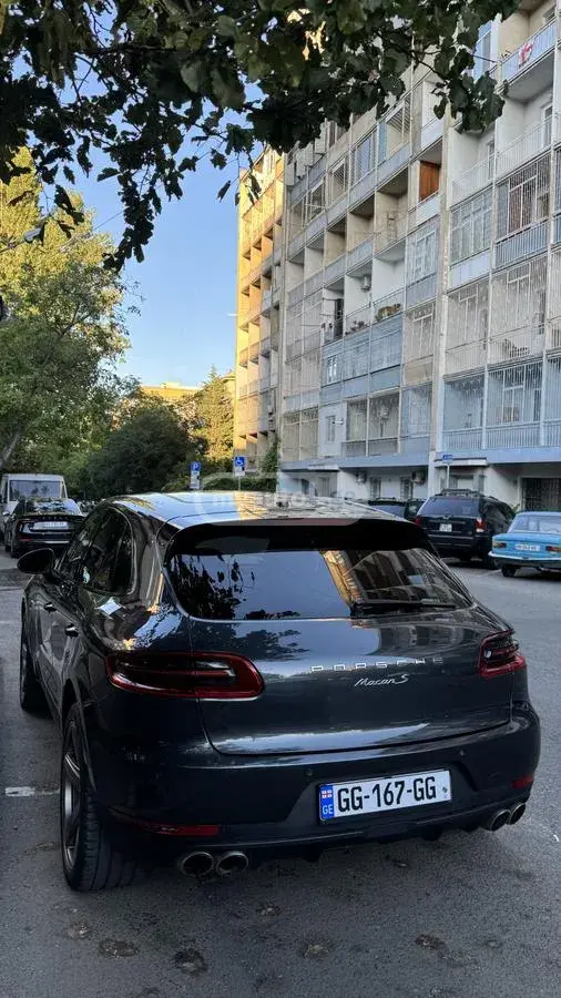 Porsche Macan 2017 — photo 2