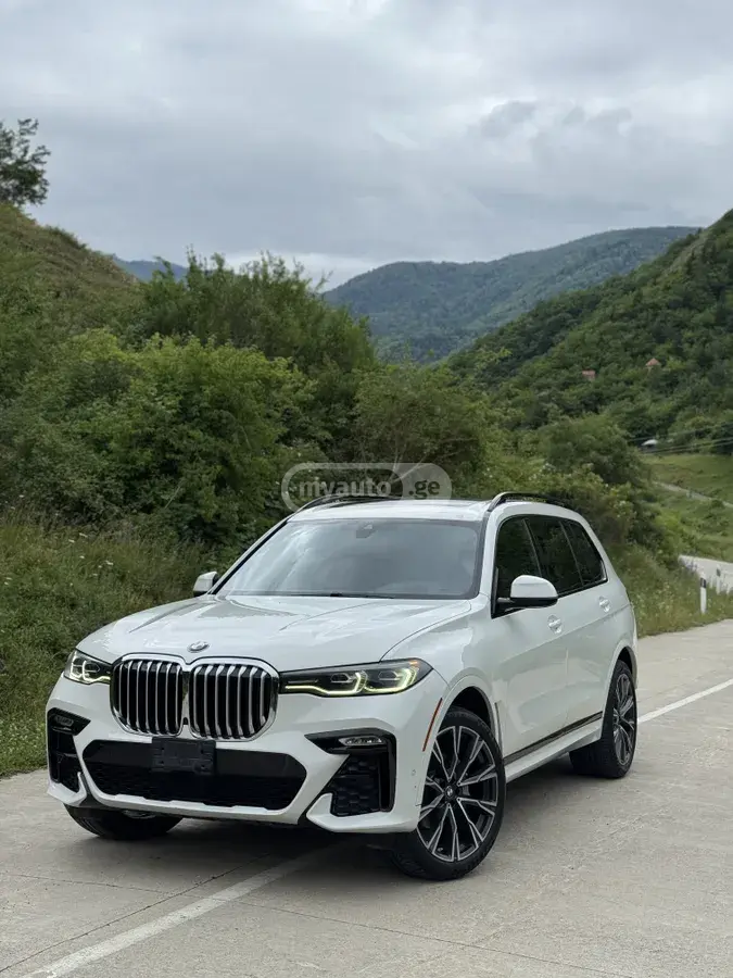 BMW X7 2019 — photo 2